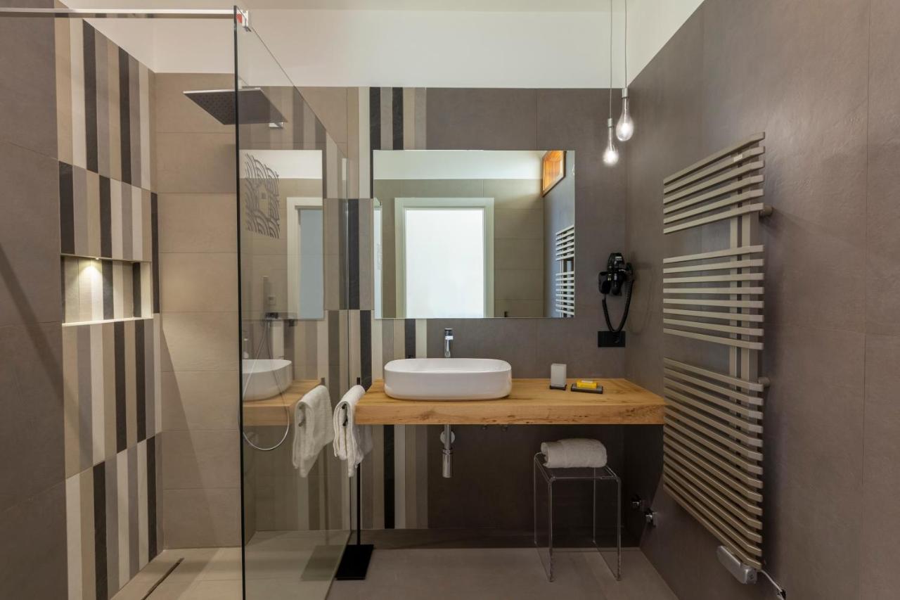 Qui Vicino Boutique Rooms And Suites Trapani Buitenkant foto