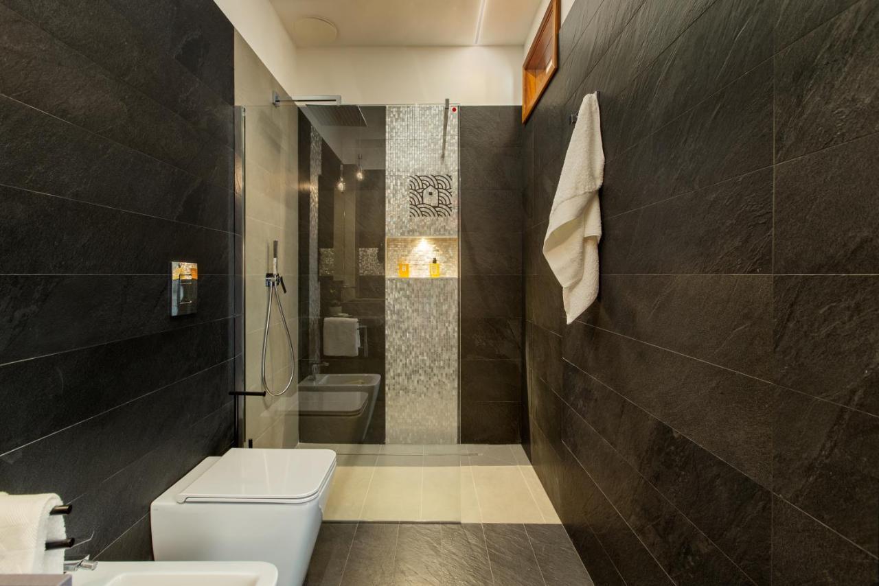 Qui Vicino Boutique Rooms And Suites Trapani Buitenkant foto
