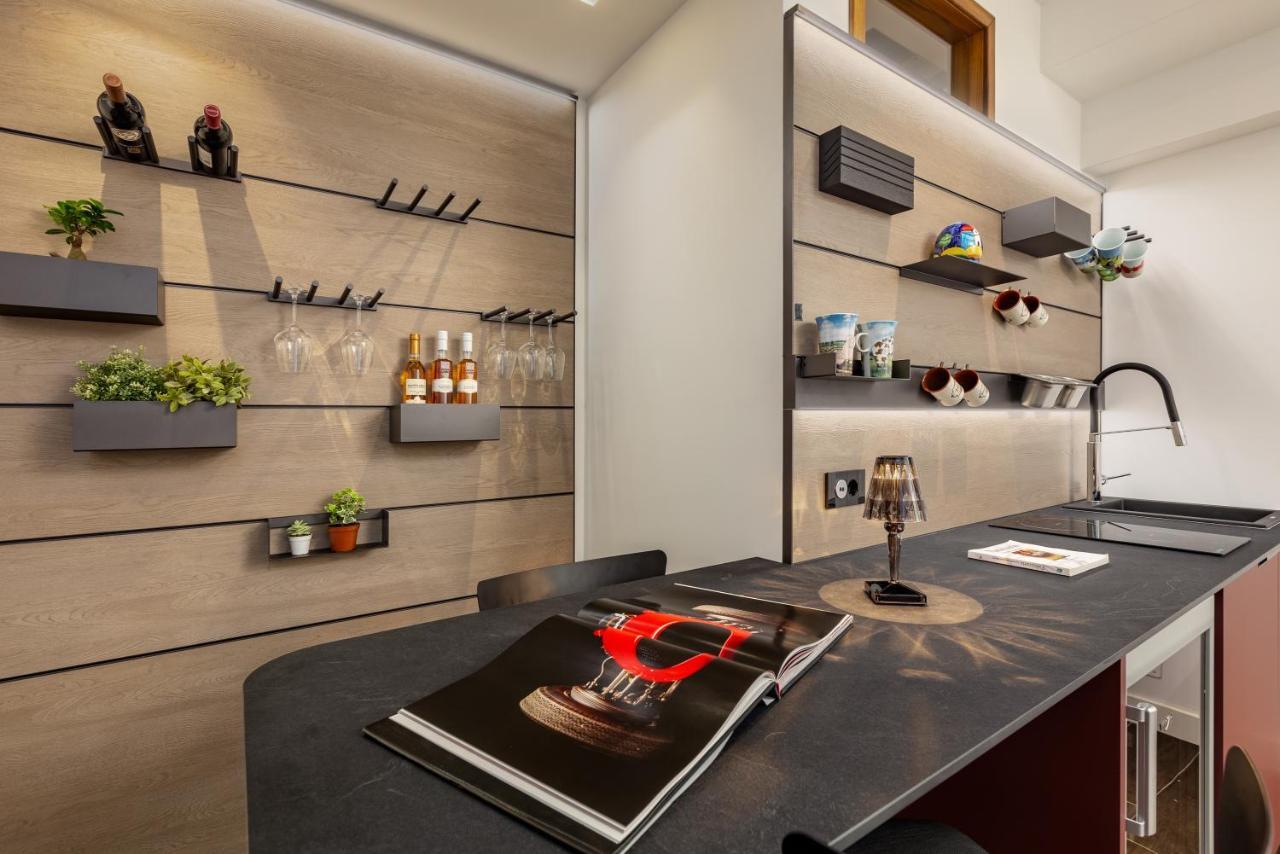 Qui Vicino Boutique Rooms And Suites Trapani Buitenkant foto