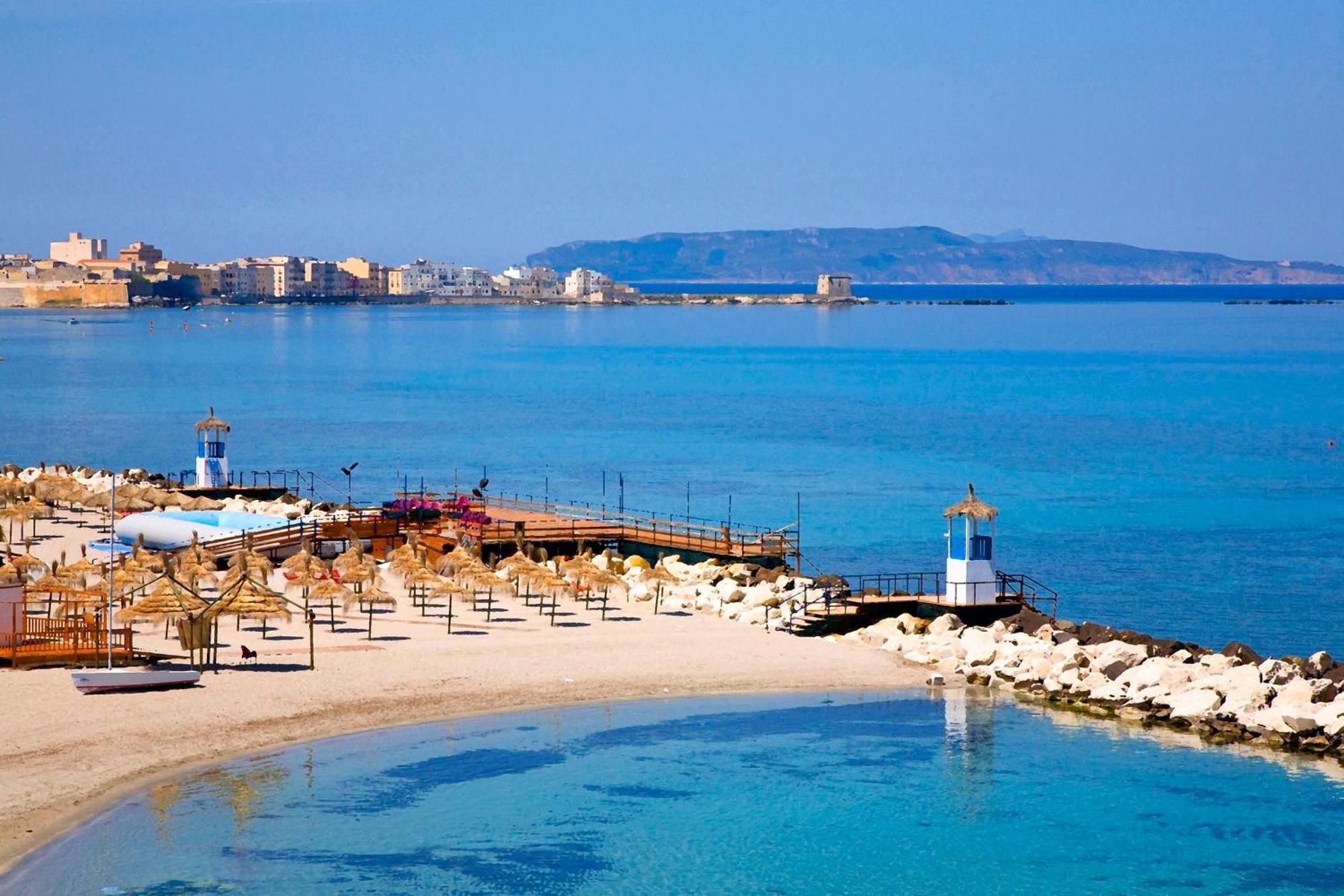 Qui Vicino Boutique Rooms And Suites Trapani Buitenkant foto